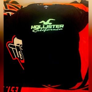 Hollister. Size Medium. Never worn